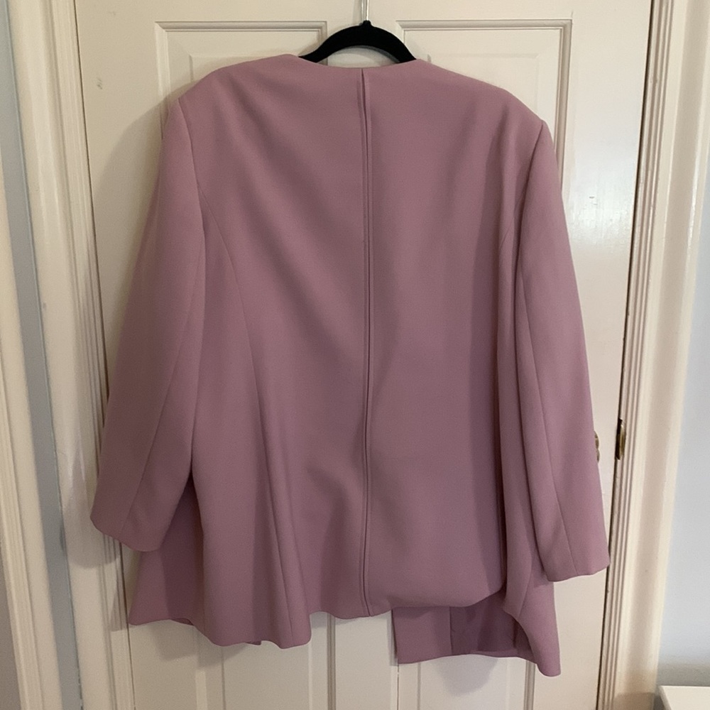 Stunning blush jacket and blouse set - Picture 5 of 8